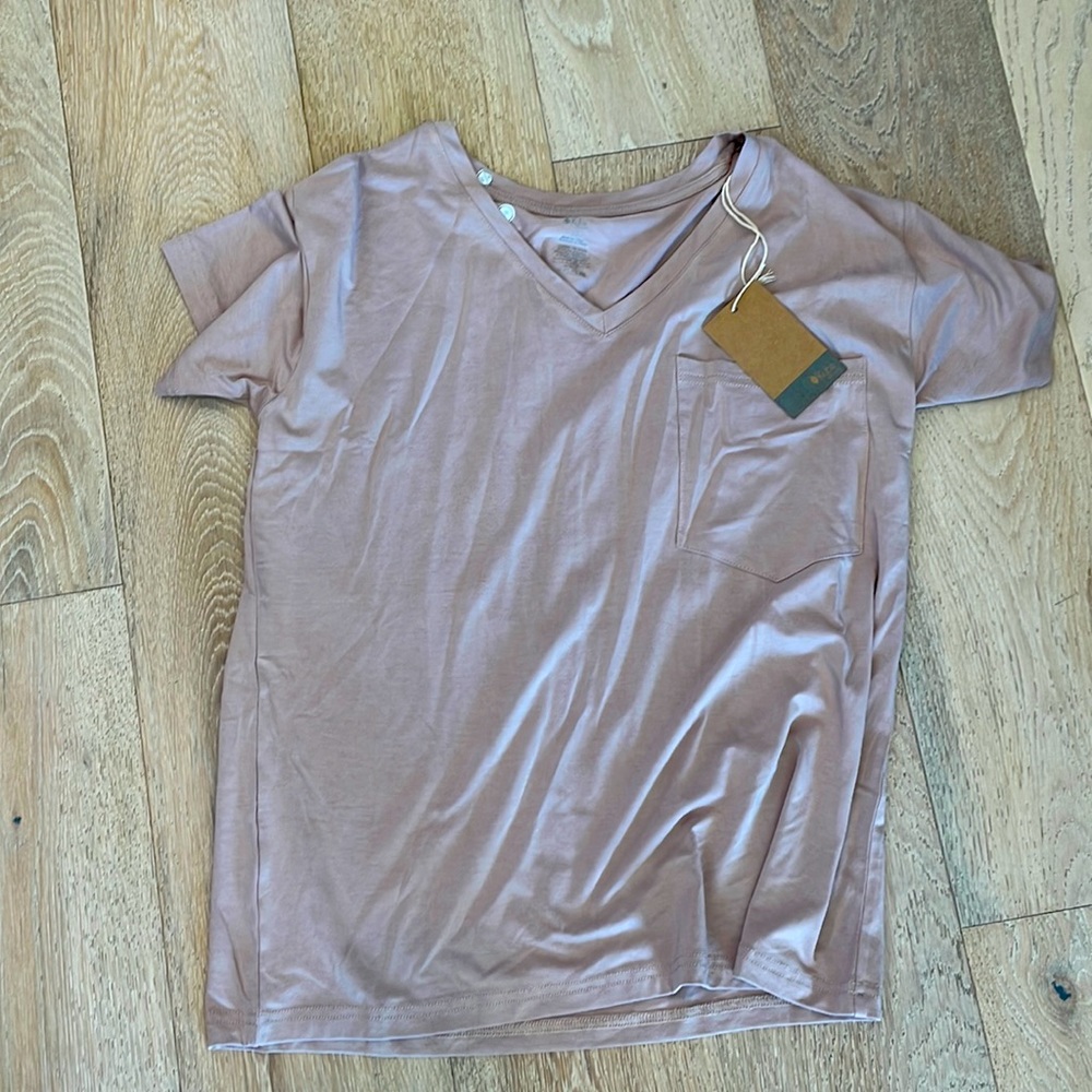 Kyte baby relaxed fit V neck shirt